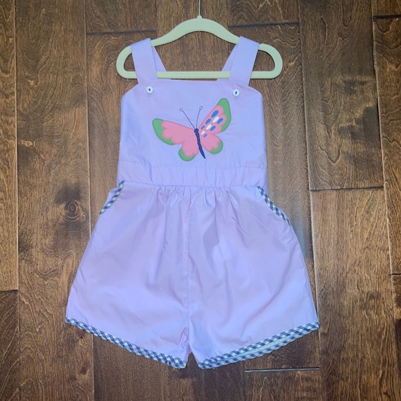 The Beaufort Bonnet Company Other - NWT TBBC Ruthie Romper - Lavendar with Butterfly Applique - 6 -price firm
